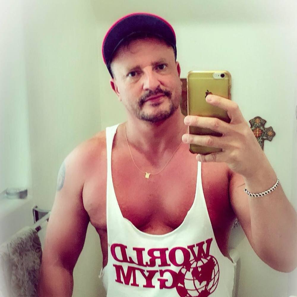 Meet your Posher, Dario